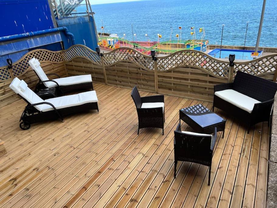 Sea View Lavish Apartment Sky Tv Whirlpool Bath Huge Balcony Newly Refurbished Bridlington Bagian luar foto