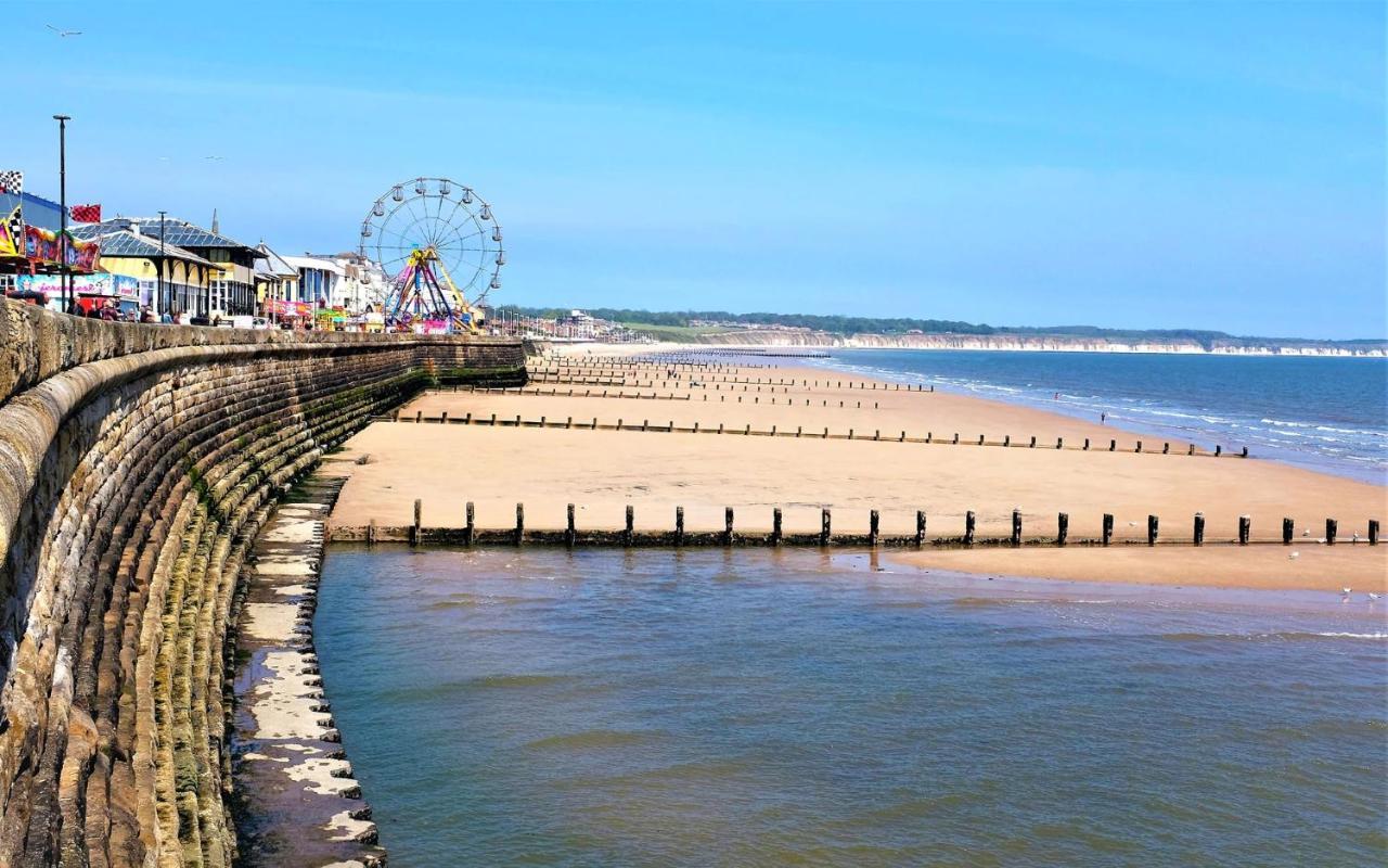 Sea View Lavish Apartment Sky Tv Whirlpool Bath Huge Balcony Newly Refurbished Bridlington Bagian luar foto